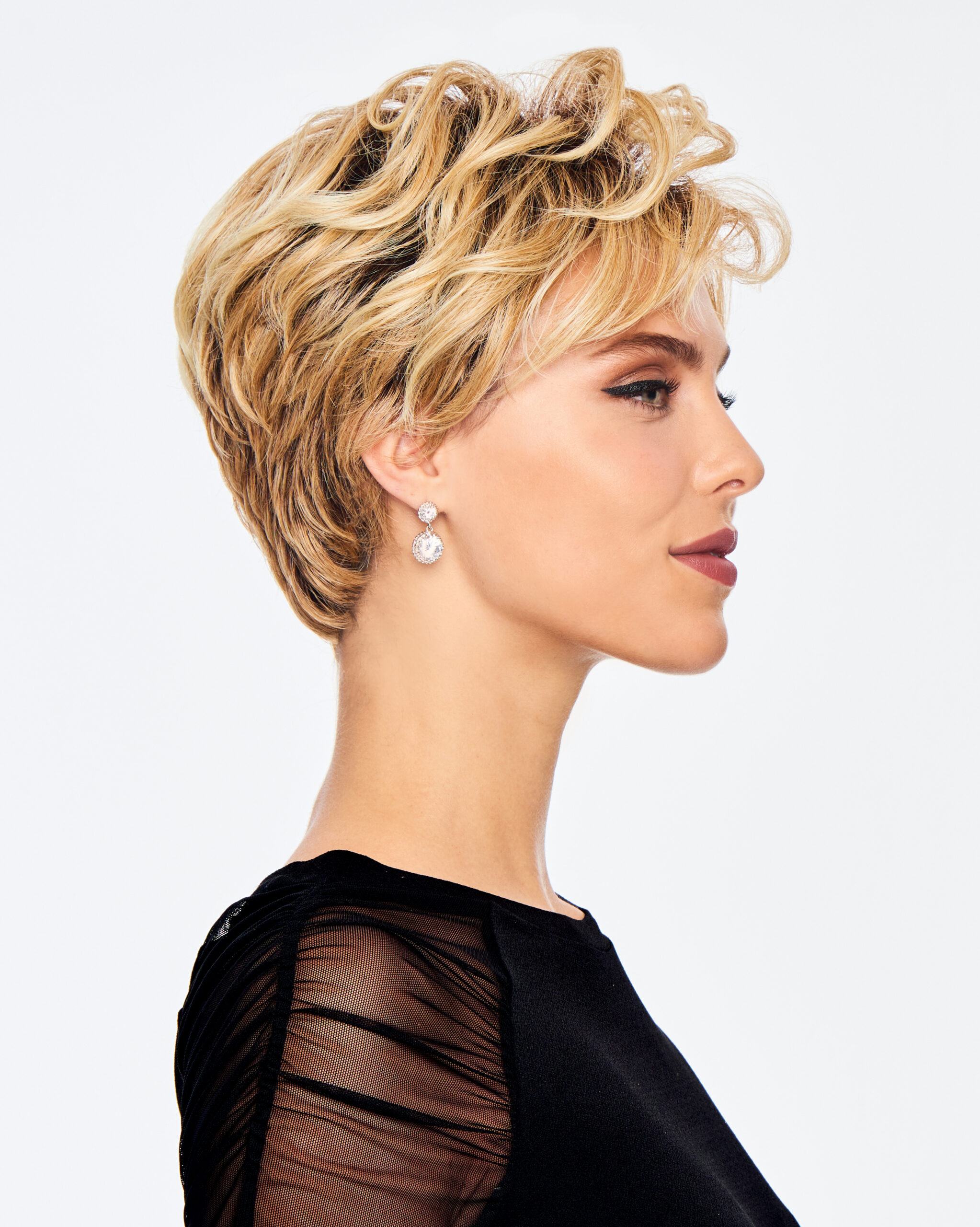Chic Wavy in SS14/88 Rooted Golden Wheat