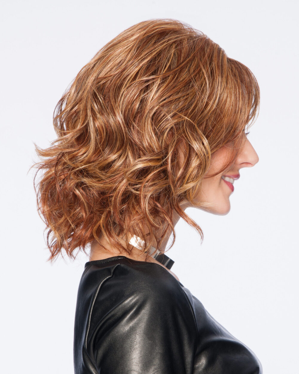 Tousled Bob in R3025S+ Glazed Cinnamon (Discontinued color)